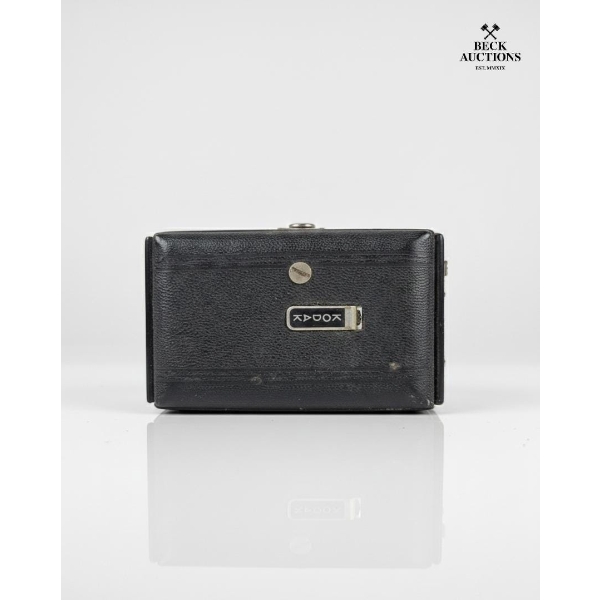  Kodak Vigilant Junior Six-20 Folding Camera. 