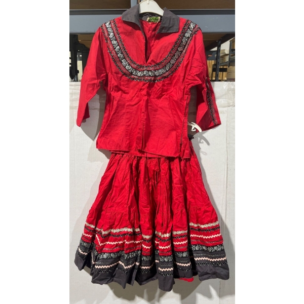 1950's Custom Made Patio Dress (blouse and skirt set) 