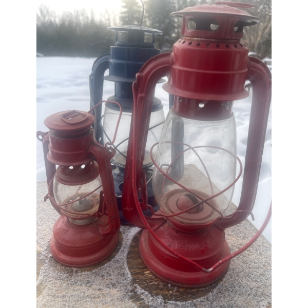Antique Camp Lanterns (3 Count) 