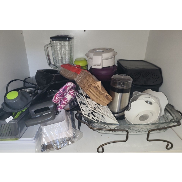 Retro Blender, B & D Coffee Grinder, Hand Blender, Mini Breakfast Sandwich Maker, and More!