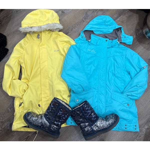 Thermal Outerwear - Ladies Size Small 