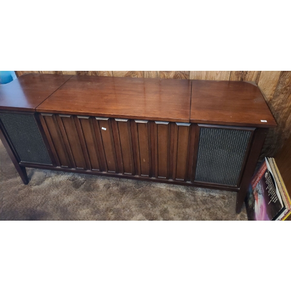 Electrohome Record Player in Cabinet 56 W, 17 D, 25 T, Includes Some Holiday Records