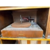 Image 4 : Antique Wooden 'Chisholm' Radio, Model No. 910 - 36W, 16D, 32T