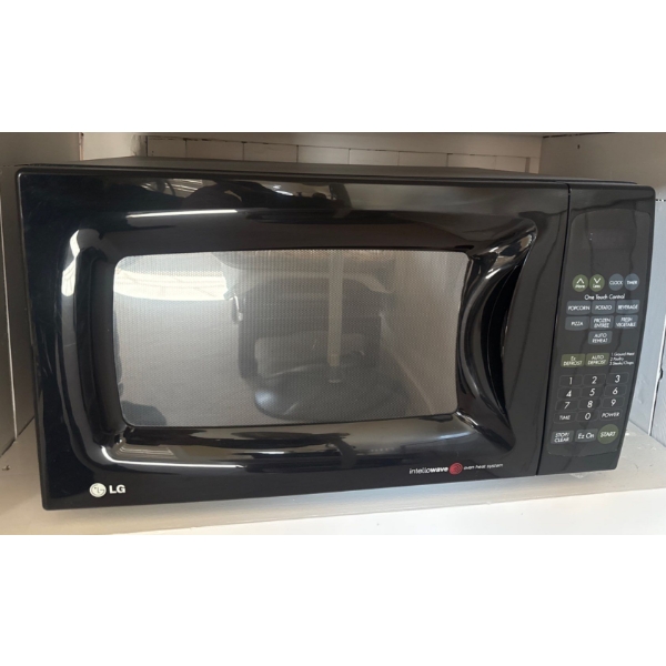 LG Countertop Intellowave Series Microwave Oven 
