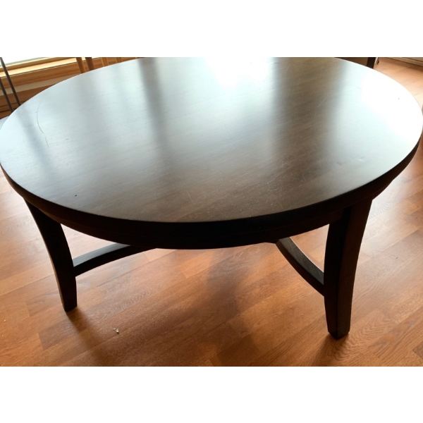 Gorgeous Cottswood Wooden Round Table - 42W, 18T 