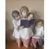 Image 2 : LLadro Figurines: Choir 8 T, Sitting Boy 5.5 T, Boy w/ Dog 3.5 T 