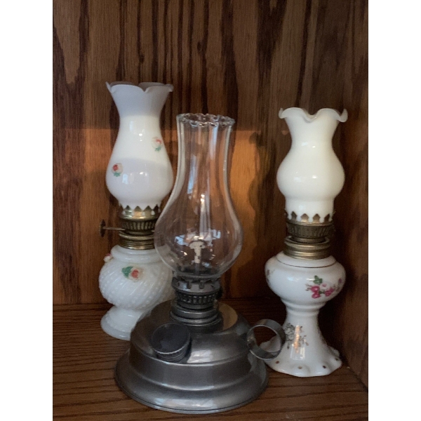 Assorted Antique Oil Lanterns 6T