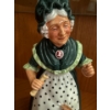 Image 2 : Royal Doulton 'Old Mother Hubbard' Figurine, 7.5T