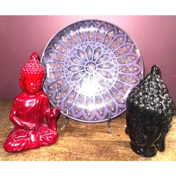 Spiritual Collection - Buddah Figures w/ Decorative Meditation Plate