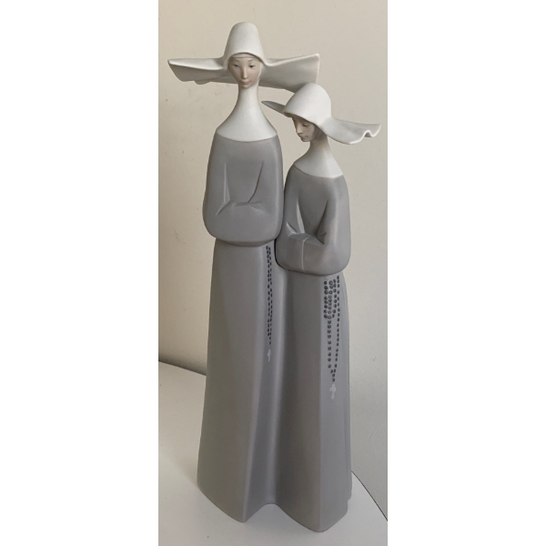 LLADRO Spain Sisters Porcelain Figurine  - 13T 