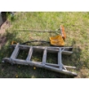 Image 2 : Mastercraft Multi-Way 4 Rung Ladder w/ Yard Tools 