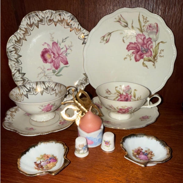 Limoges France Sea Shell Dishes Gold Scalloped w/ Pink Floral Design Bavaria Bone China Tea Set 