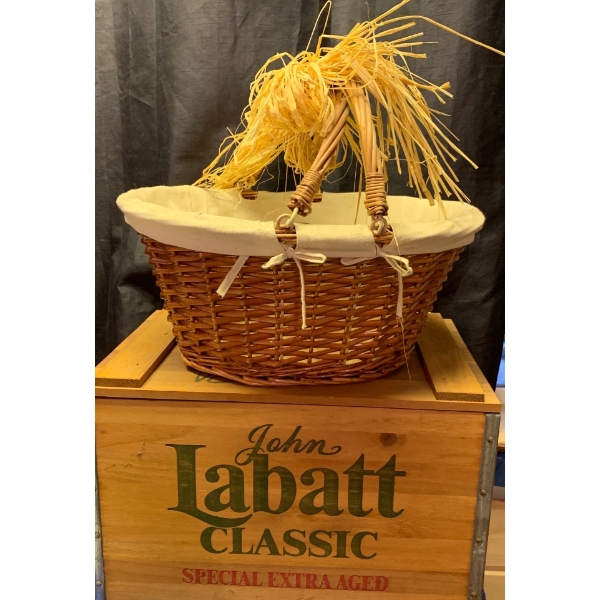 Picnic Pack - Labatt Wood Crate w/ picnic Basket   