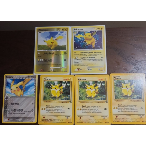 Pokemon Pikachu and Raichu Trading Cards 