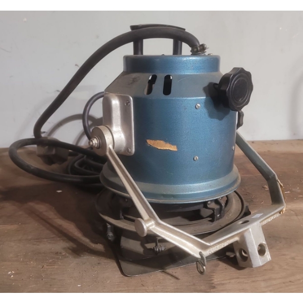 Berkey-Colortran Multi-Beam "2000" Projector Light  Model No. LQF-20