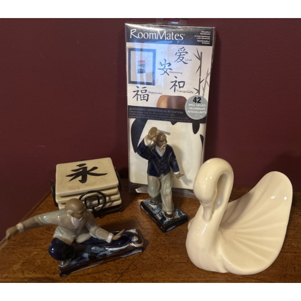 Chinese Shiwan Medmen Figurines Depicting Elderly Men In Tai Chi Poses 5"Tall