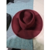 Image 3 : Hats: Top, Cowboy, Safari