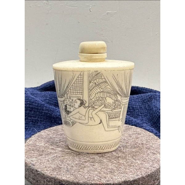 Erotic Scene Stone Snuff Bottle with Spoon 3H 