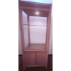 Image 6 : Wicker Display Cabinet with Glass Shelves and Interior Lighting