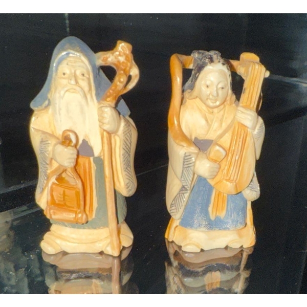 Japanese Carved Ivory Netsuke Figurines 3T (2)