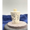 Image 2 : Erotic Scene Snuff Bottle with Spoon 2.5H