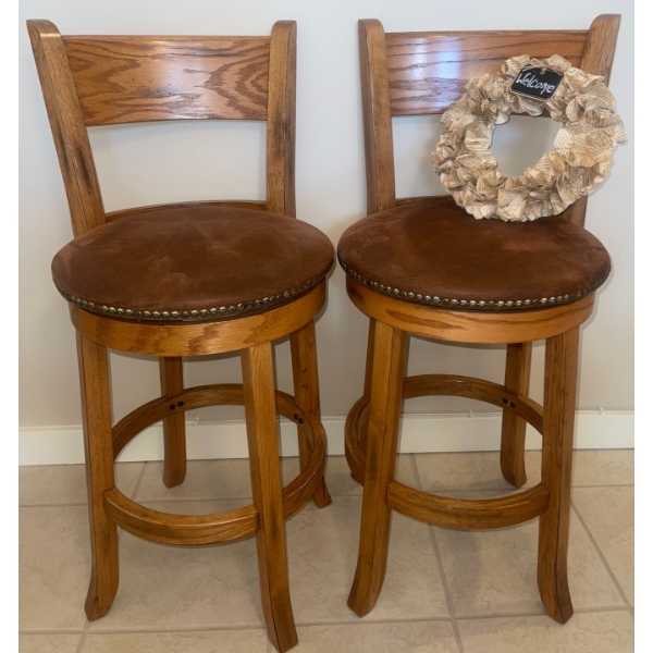 2 Boraam Melrose Genuine Leather Bar Height Stools 29" - Rustic Farmhouse Look 