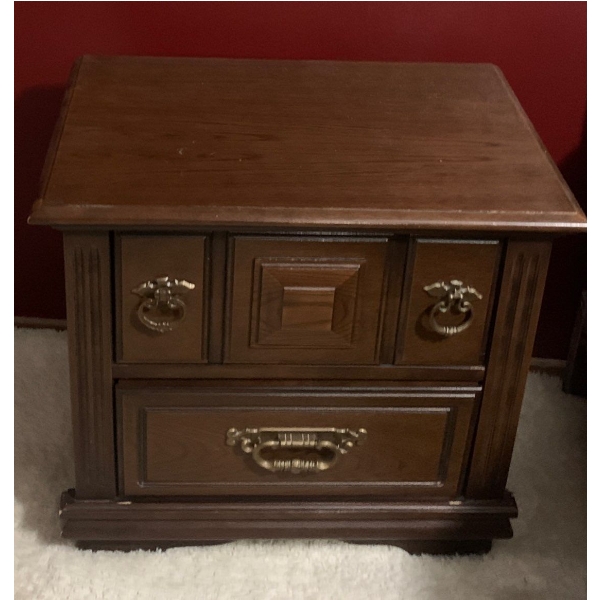 Vintage Side Table/Dresser 24x16x22