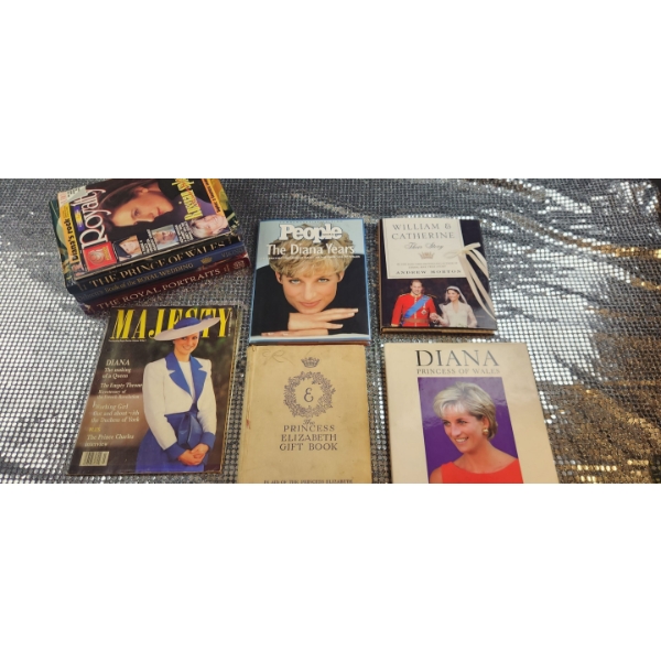 Step Into the Royal World - Princess Dianna and The Queen Reading Assortment