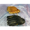 Image 2 : Baseball Mits