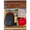 Image 2 : Assorted kitchen utensils 