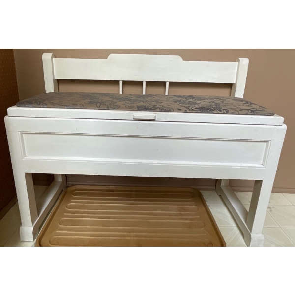 Bench (34W, 15D, 27T) 