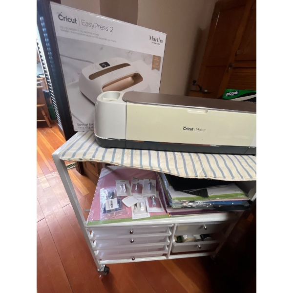 Cricket maker with a number of different attachments and a circuit easy press two by Martha Stewart,