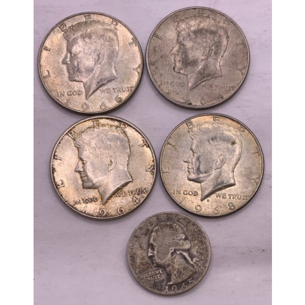 1964 US Half Dollars 12.6 g Per, 90%; 1966/68 US Half Dollars 11.4g, 40%; 1945 US Quarter 6g 90%