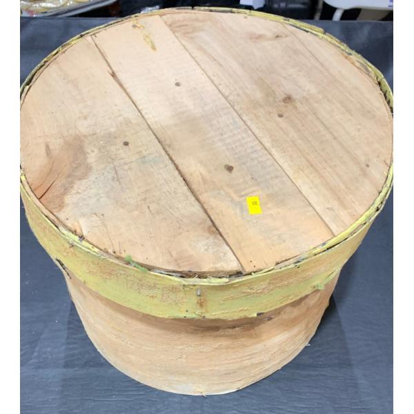 Lovely Vintage Wooden Storage Container 