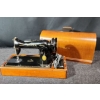 Image 1 : Early 20th Century Singer Sewing Machine with Pedal and Cover