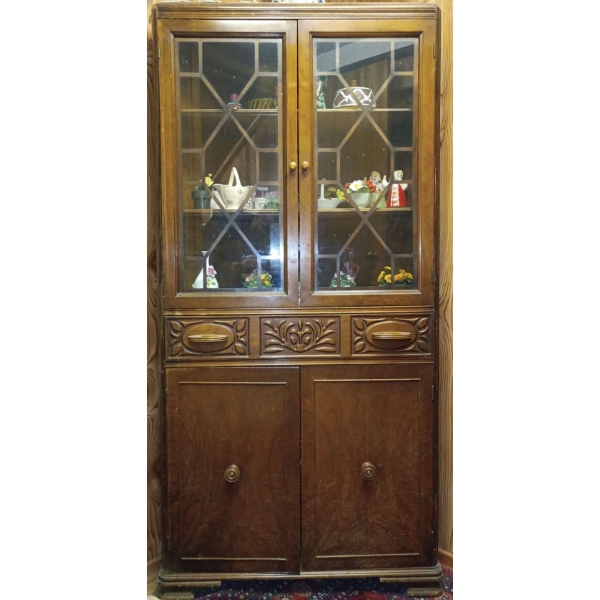 Antique Solid Wood Corner China Cabinet