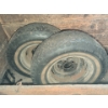 Image 10 : 4 24' Tires - 2 Have Pontiac Center Caps 2 Do Not P205/75R14