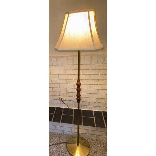 Traditional Turned Wood & Brass Floor Lamp w/Fabric Shade