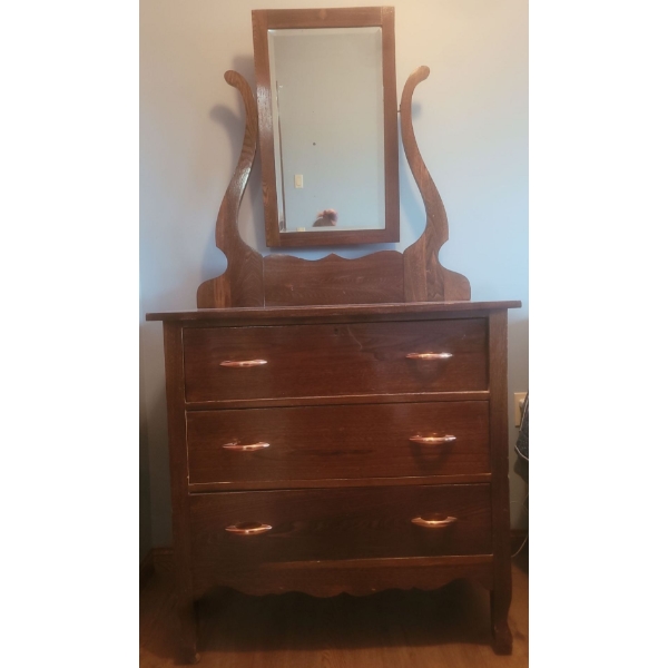 Antique Dress Table  Chest of Drawers Mirrored Sideboard  Vanity Cabinet Wardrobe  34w x 19d x 71h