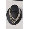 Image 5 : Vintage 1940s Three Strand Crystal Necklace with Faceted Beads