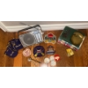 Image 5 : Panasonic Portible Handheld AM/FM Radio w/ Assorted Curling Related Buttons & Patches 