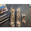 Image 6 : 7 inch Woodworking Vise and 3 Vintage Hand Planes