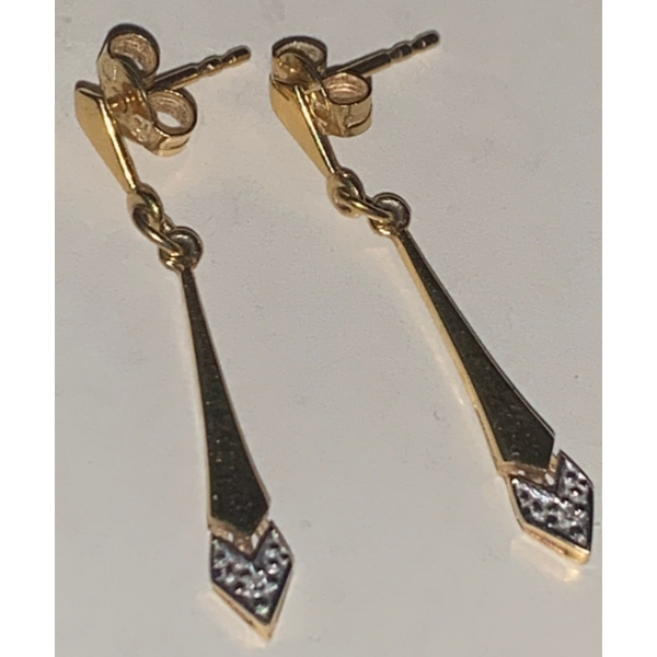 Stamped 14K Yellow Gold Ladies Earrings 1.87g