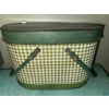 Image 2 : Lot: Metal Wall Cone, Two-Tier Basket, Wood Box, Basket Tin, Bird Hooks