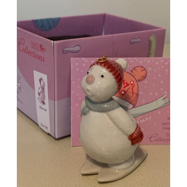  NAO By LLADRO 'Down Hill' Porcelain Snowman - 3T 