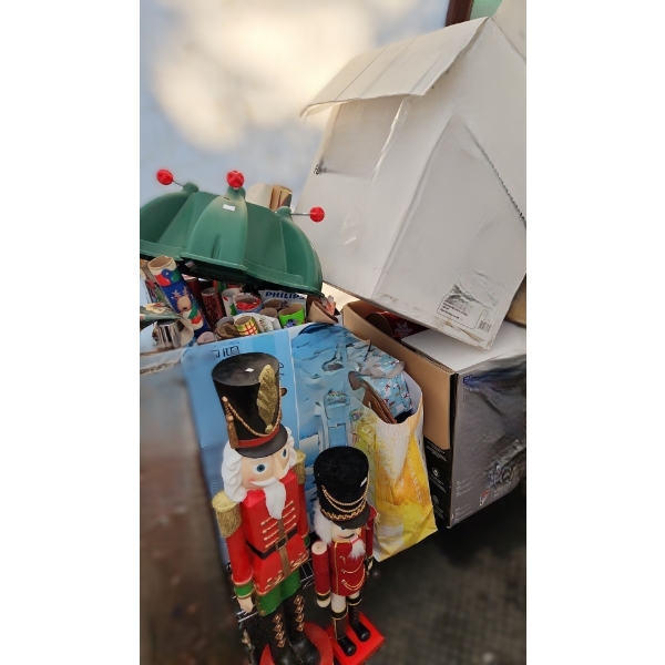 Nutcrackers 25 T/ 38 T, Tree Stand, Northern Spruce 4.5 Foot Tree, Tins and More!