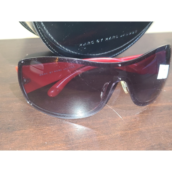 Marc by Marc Jacobs Sunglasses w/ Case