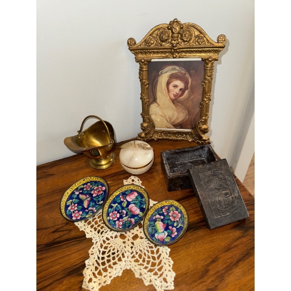 Stone Keepsake Box w/ Cloisonné Nesting Plates Portrait In Gold Gilt Frame & More