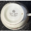 Image 5 : Fine Porcelain of the Royal Family