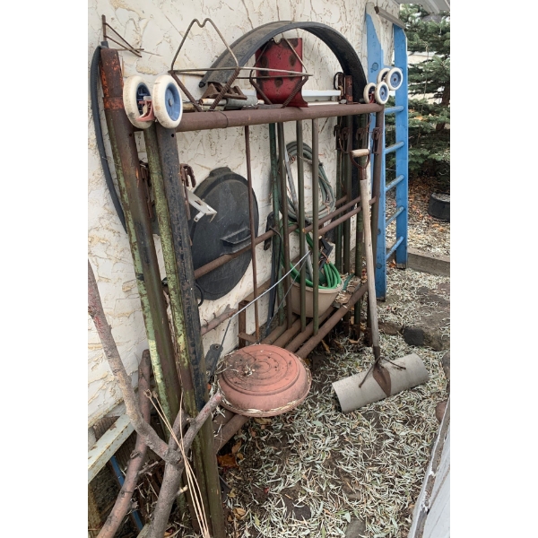 Assorted Garage Odds & Ends